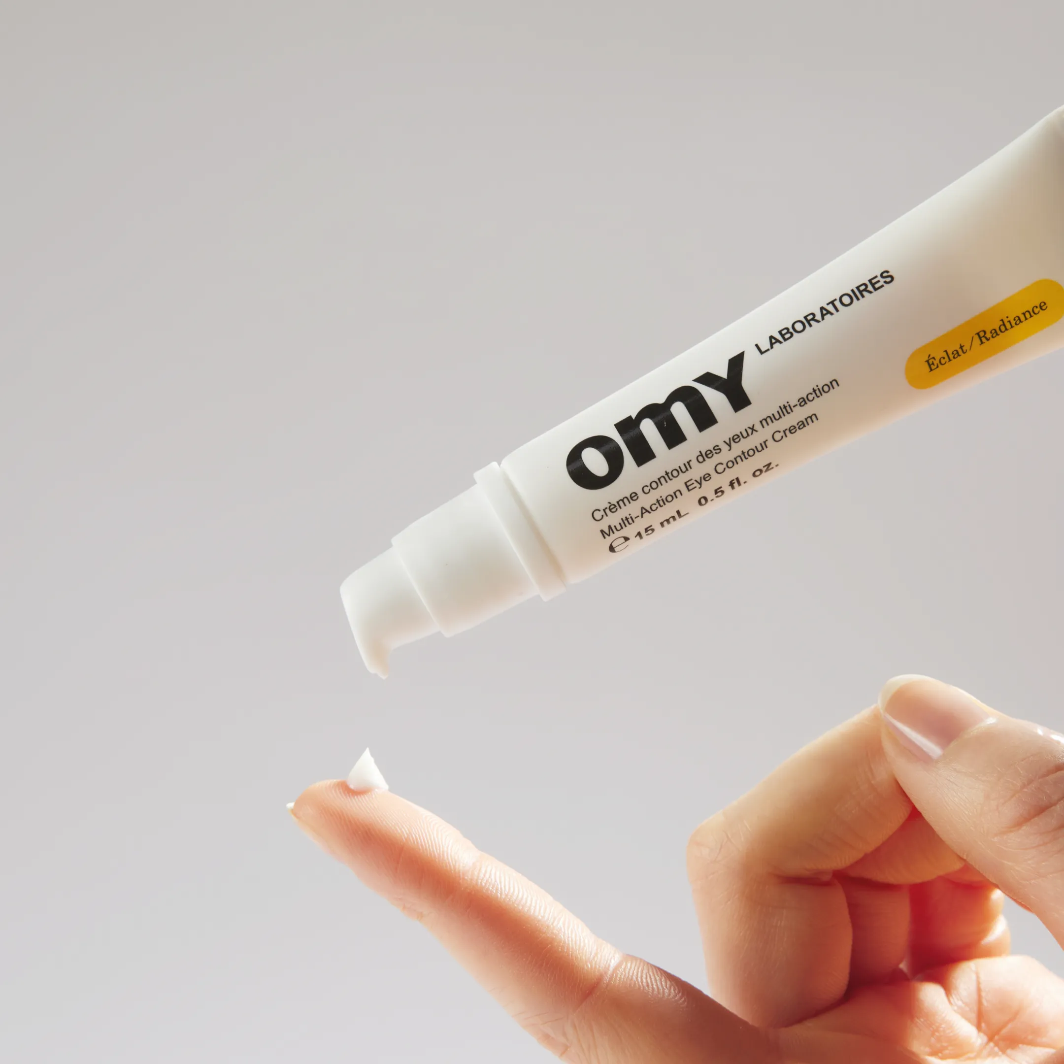 Crème contour des yeux multi-action aux peptides - Image 3